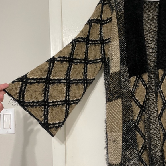 Maxsport Long Cardigan Sweater - Picture 3 of 6